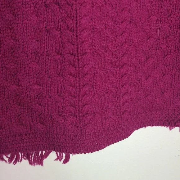 Aran Crafts Womens Sweater‎ Poncho Shawl Wrap Cable Knit Pink Fisherman Wool OS